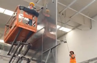 2020年9月30日，志遠(yuǎn)凈化工程項目傳回的湖北某食品飲料包裝廠凈化車間凈化工程施工進(jìn)度