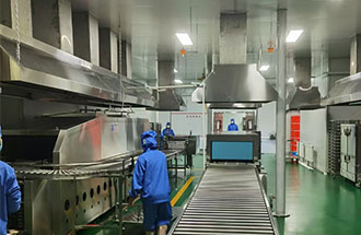 9月2日，黑龍江中央大廚房裝修凈化工程收尾中